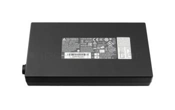 04G266008710 cargador Asus 230 vatios de Delta Electronics